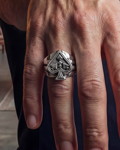 The Spade Ring